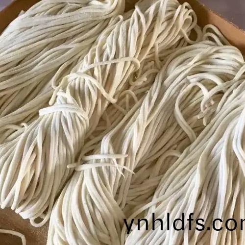 Asian Noodles: History, Classification, Ingredients and Processing