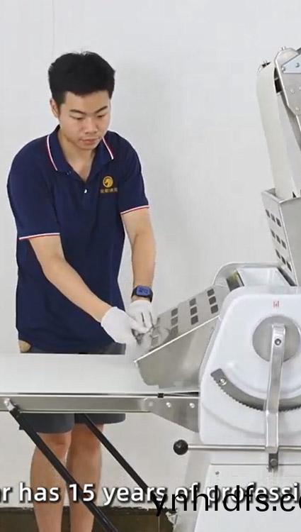Dough sheeter operation video